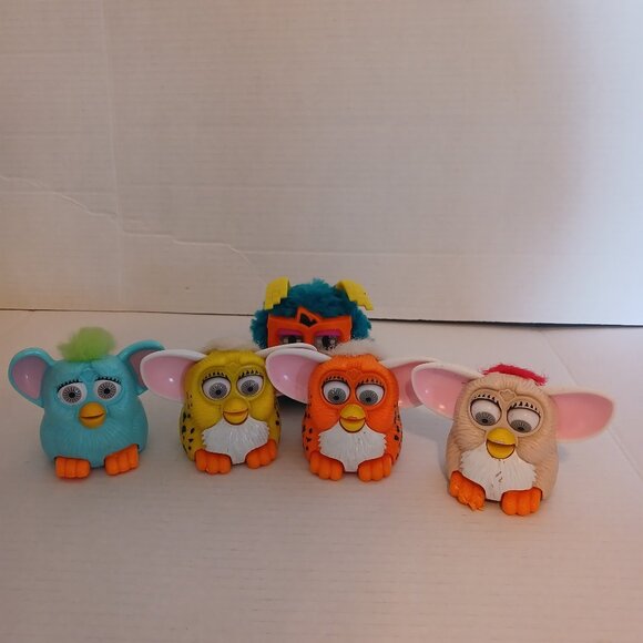 4 Mc Donald FURBY Lot 1998 Tiger Electronics Ltd Set of 4 Collector's Item - Picture 13 of 13